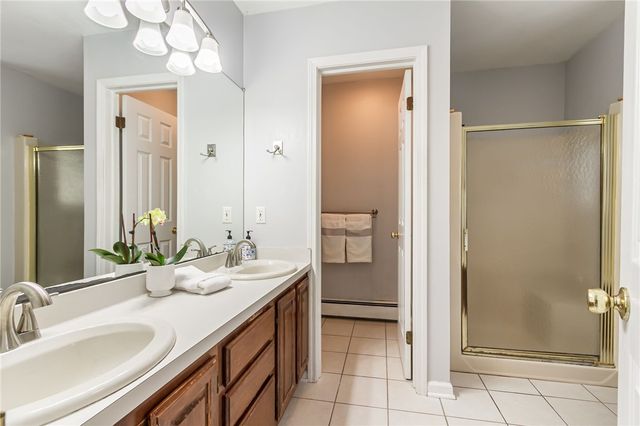 4 Old Meadow Court, Livonia, NY 14487