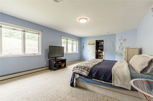 4 Old Meadow Court, Livonia, NY 14487