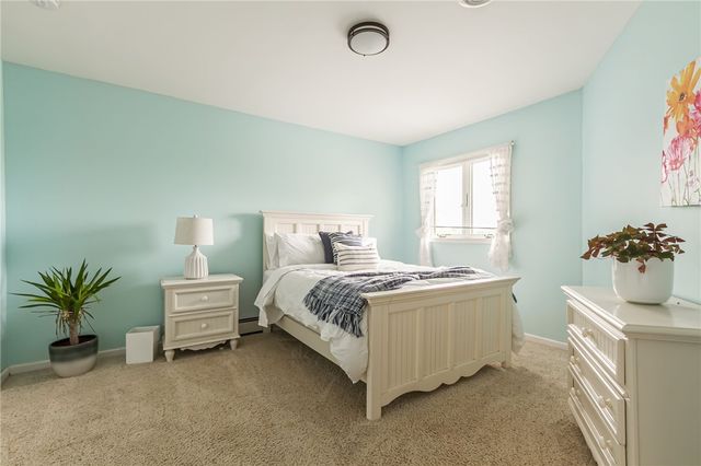 4 Old Meadow Court, Livonia, NY 14487