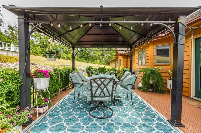 4 Old Meadow Court, Livonia, NY 14487