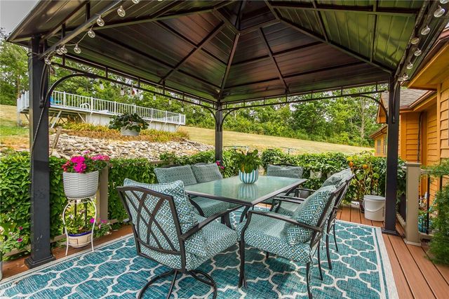 4 Old Meadow Court, Livonia, NY 14487