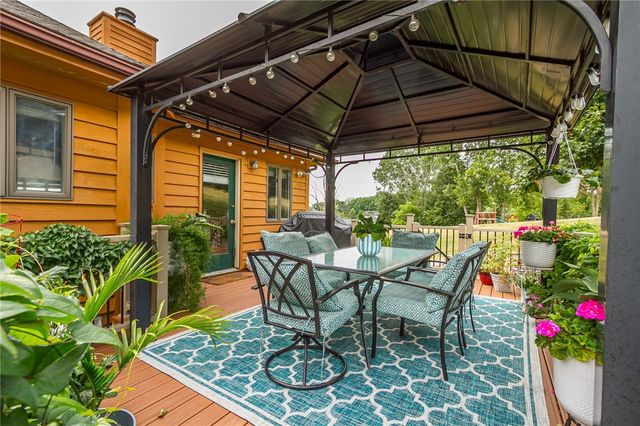 4 Old Meadow Court, Livonia, NY 14487