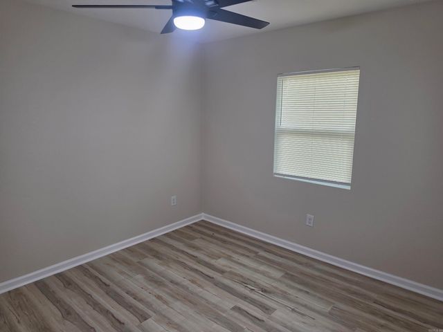 1 Belmar Dr, Little Rock, AR 72209