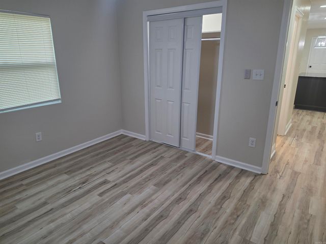 1 Belmar Dr, Little Rock, AR 72209