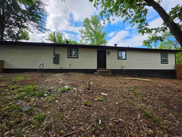 1 Belmar Dr, Little Rock, AR 72209