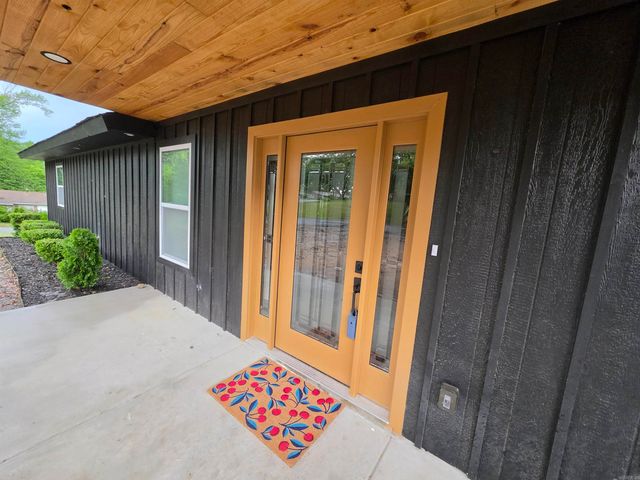 1 Belmar Dr, Little Rock, AR 72209