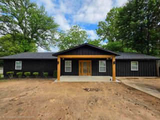 1 Belmar Dr, Little Rock, AR 72209