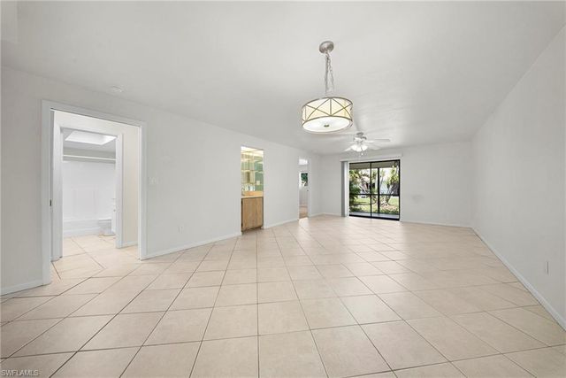 3917 Country Club BLVD 102, Cape Coral, FL 33904