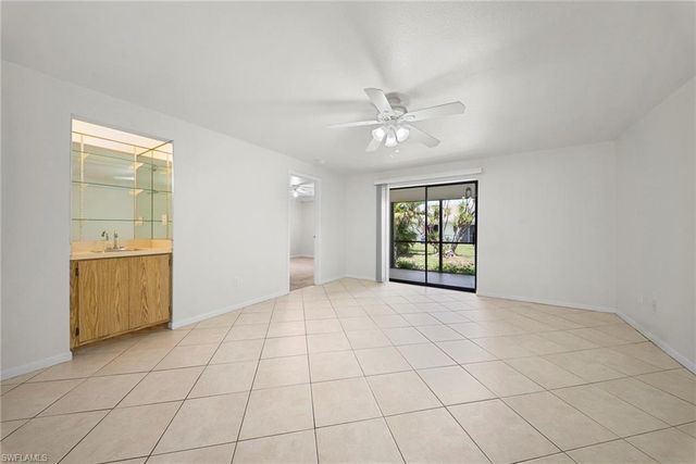 3917 Country Club BLVD 102, Cape Coral, FL 33904