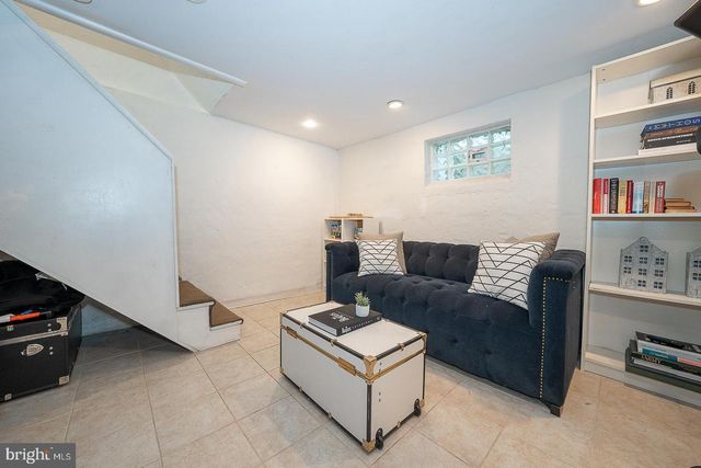 281 UPPER GULPH RD, Strafford, PA 19087