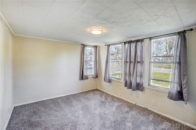 2150 Kensington Drive, Dayton, OH 45406