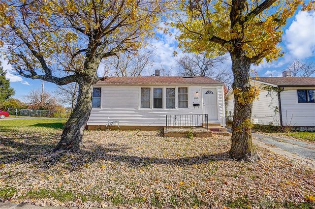 2150 Kensington Drive, Dayton, OH 45406