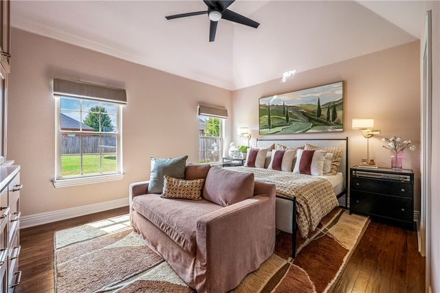 2203 SW Nutmeg Street, Bentonville, AR 72713