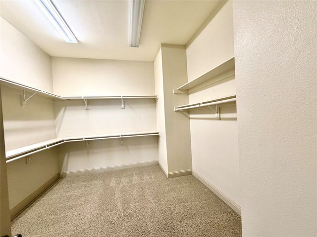 10555 Steinbeck Lane, Irving, TX 75063