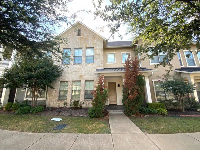 10555 Steinbeck Lane, Irving, TX 75063