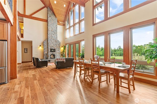 2692 H Street Road, Blaine, WA 98230