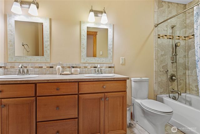 2692 H Street Road, Blaine, WA 98230