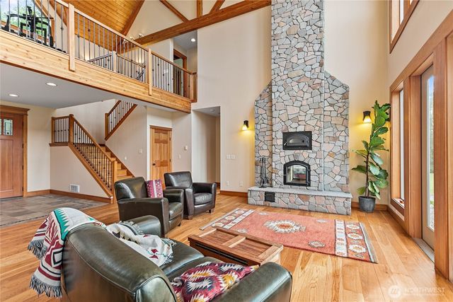2692 H Street Road, Blaine, WA 98230