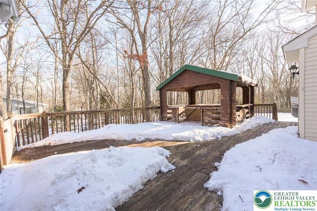 118 Sterner Run Road, Polk Twp, PA 18058