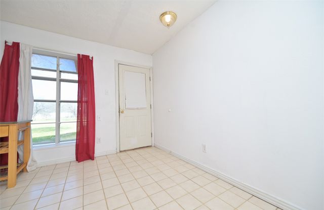 9508 Kelly Lane, Alvarado, TX 76009