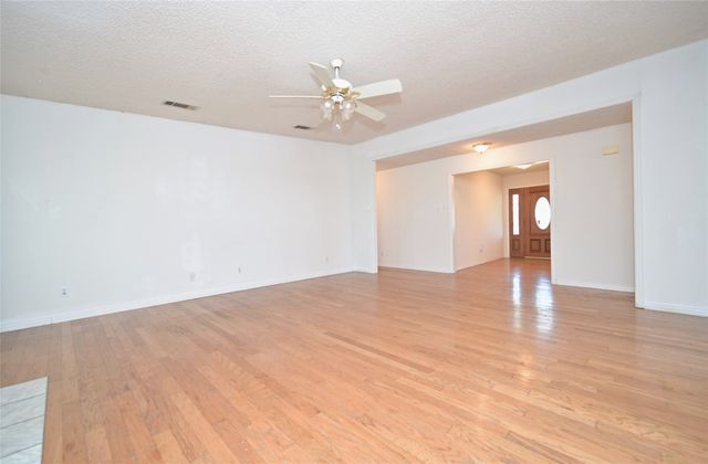 9508 Kelly Lane, Alvarado, TX 76009