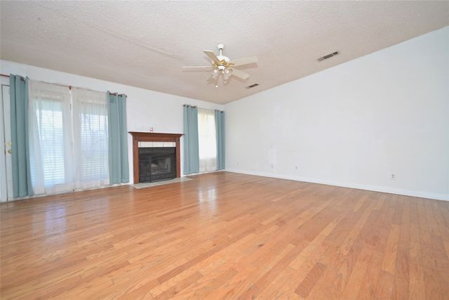 9508 Kelly Lane, Alvarado, TX 76009