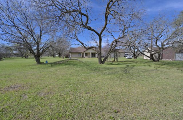 9508 Kelly Lane, Alvarado, TX 76009