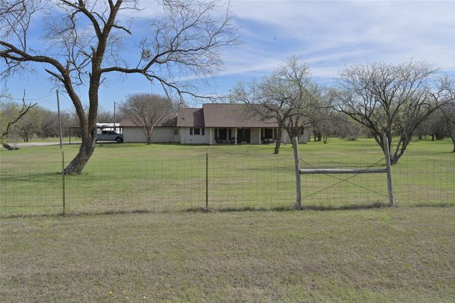 9508 Kelly Lane, Alvarado, TX 76009