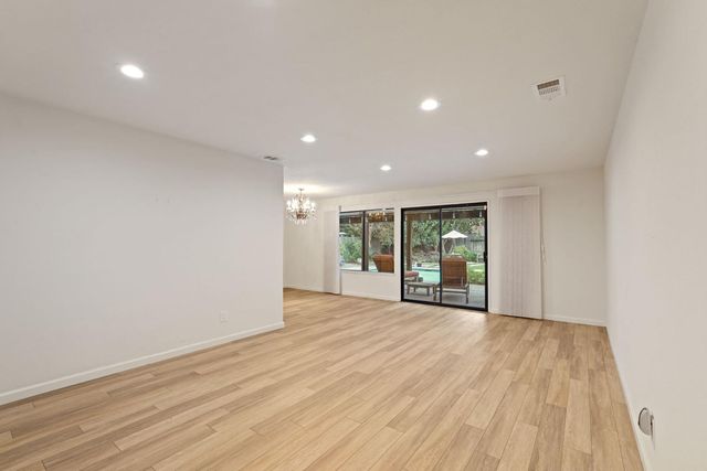 4368 Boulder Creek Cir, Stockton, CA 95219