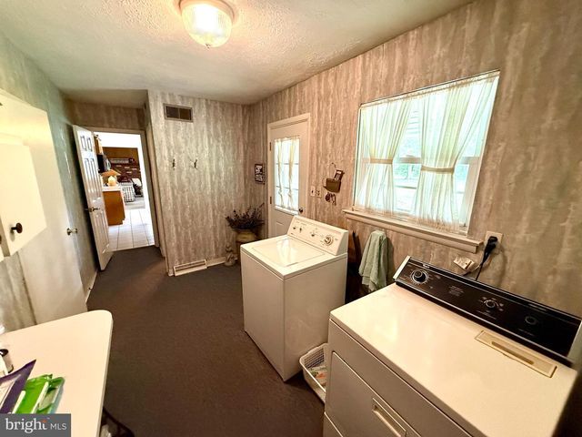 2420 EXTON RD, Hatboro, PA 19040