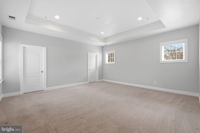 9705 MONTAUK AVE, Bethesda, MD 20817