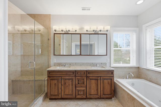 9705 MONTAUK AVE, Bethesda, MD 20817