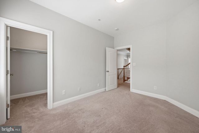 9705 MONTAUK AVE, Bethesda, MD 20817