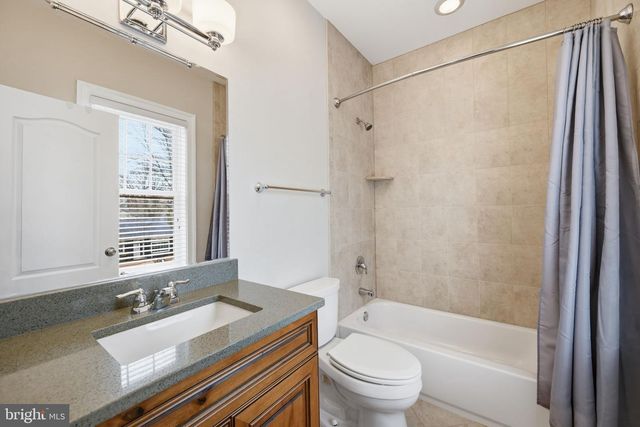 9705 MONTAUK AVE, Bethesda, MD 20817