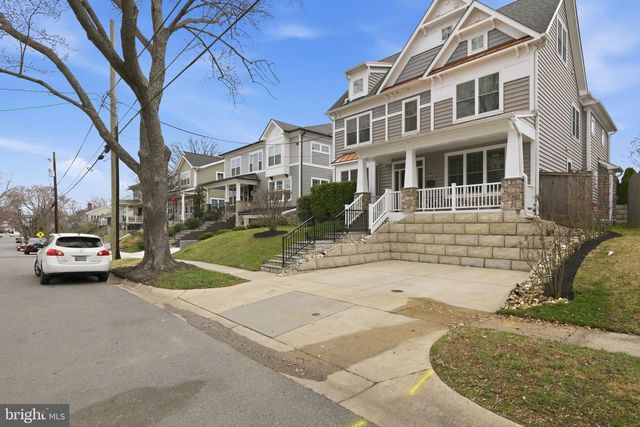 9705 MONTAUK AVE, Bethesda, MD 20817