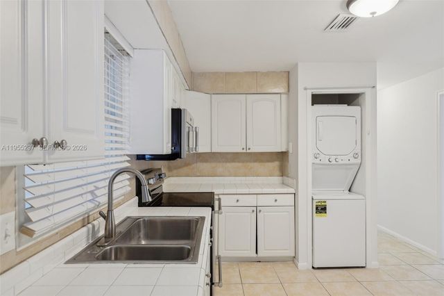 461 N Ocean Blvd 0050, Boca Raton, FL 33432