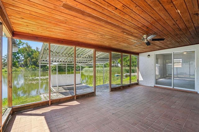 2024 W SITKA STREET, Tampa, FL 33604