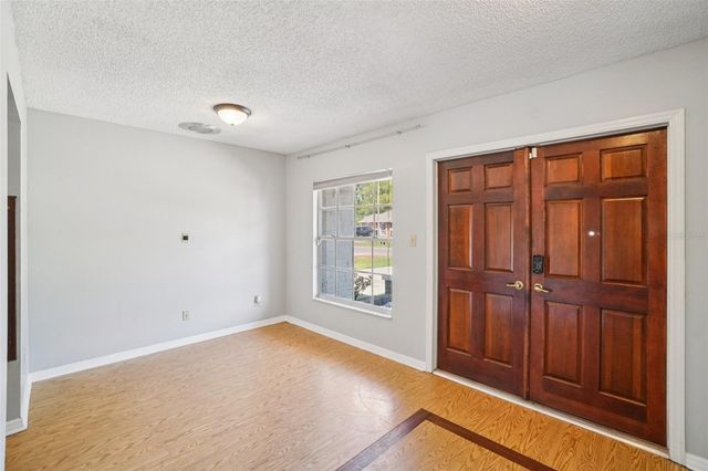 2024 W SITKA STREET, Tampa, FL 33604