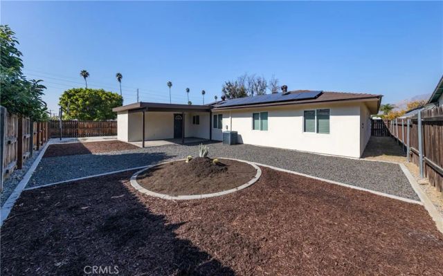824 Hartzell Avenue, Redlands, CA 92374