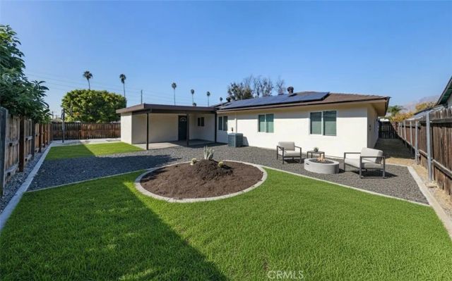 824 Hartzell Avenue, Redlands, CA 92374