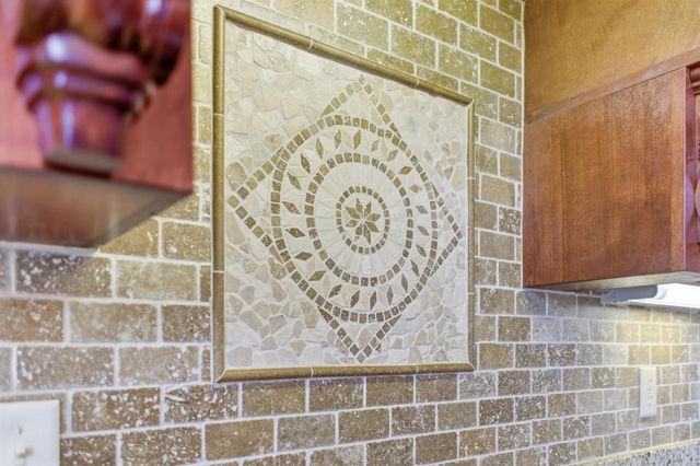 3895 SHOREBIRD COURT, Oshkosh, WI 54904