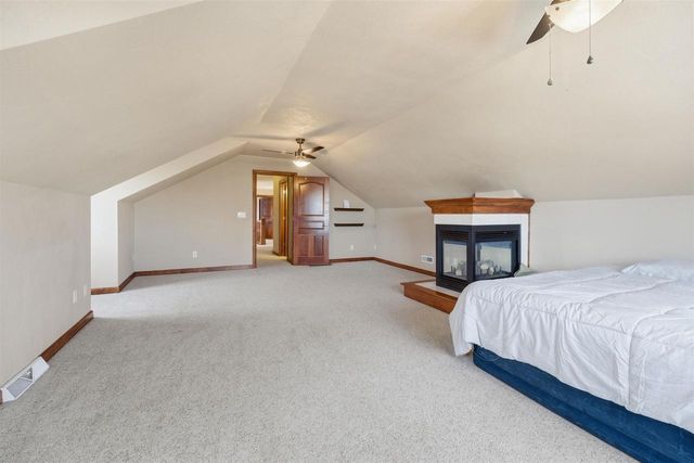 3895 SHOREBIRD COURT, Oshkosh, WI 54904