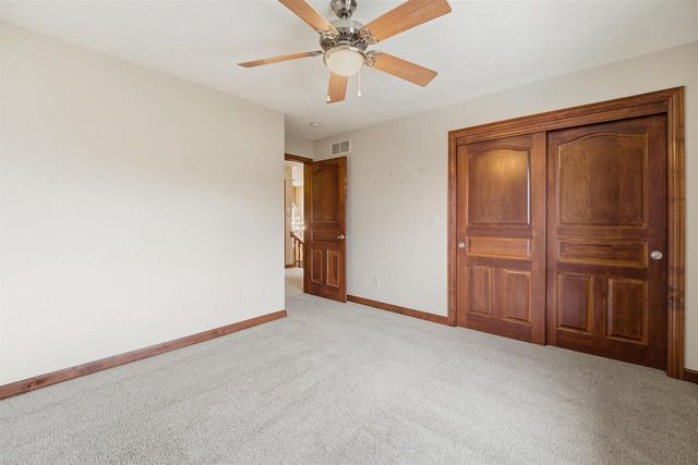 3895 SHOREBIRD COURT, Oshkosh, WI 54904