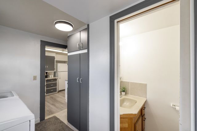 8915 E Grace Ave, Spokane, WA 99212