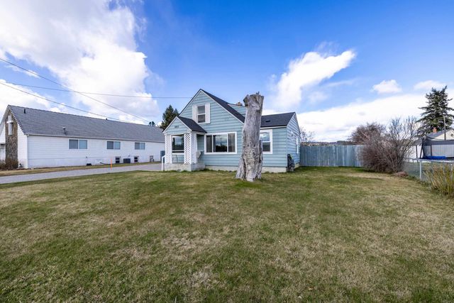 8915 E Grace Ave, Spokane, WA 99212