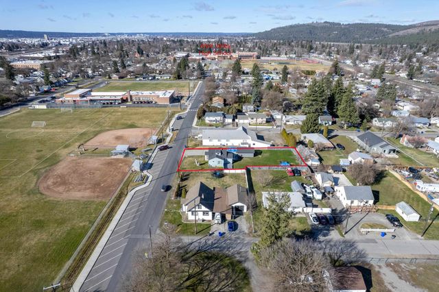 8915 E Grace Ave, Spokane, WA 99212