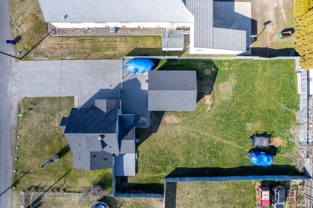 8915 E Grace Ave, Spokane, WA 99212