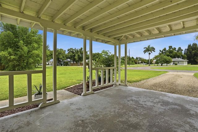 433 SOUTH DRIVE, Punta Gorda, FL 33950