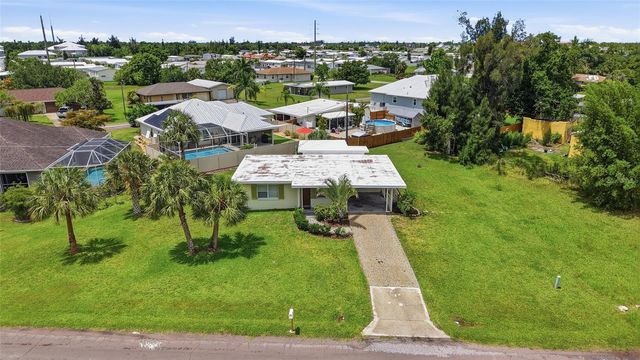 433 SOUTH DRIVE, Punta Gorda, FL 33950