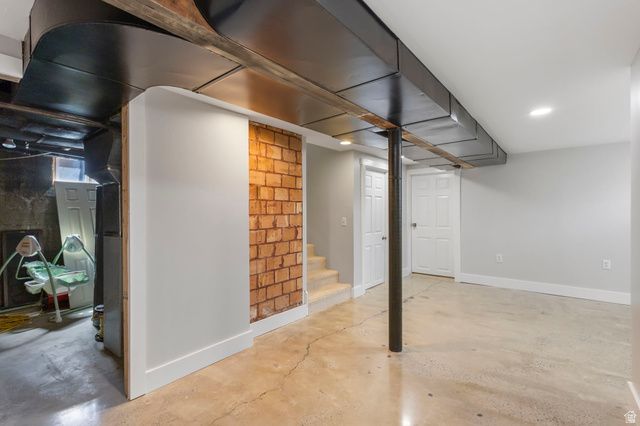 1839 W 4805 S, Taylorsville, UT 84129